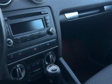 Audi A3 8P Hatchback 3d 1.4 TFSI 125KM 2009 Audi A3 Sportback 1.4 TFSI Ambition 125KM 2009r, zdjęcie 16