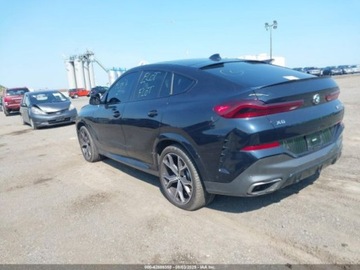 BMW X6 G06 2020 BMW X6 M50i 2020 4.4l 4.4 Benzyna 523KM, zdjęcie 3