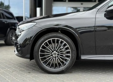 Mercedes GLC C254/X254 Coupe 2.0 220d 197KM 2025 Mercedes-Benz GLC GLC220d Coupe AMG Premium Hak Panorama Burmester, zdjęcie 8