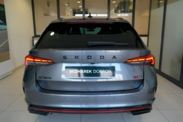 Skoda Octavia IV 2026 Škoda Octavia Skoda Octavia RS Combi 2.0 TSI, zdjęcie 5