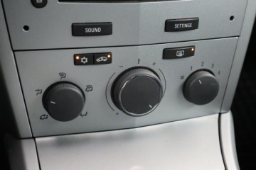 Opel Astra H Hatchback 5d 1.4 TWINPORT ecoFLEX 90KM 2009 Opel Astra 1.4 16V, Klima, Tempomat,ALU, zdjęcie 13