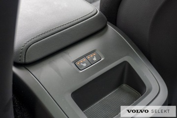 Volvo XC60 II Crossover Plug-In Facelifting 2.0 T6 350KM 2024 Volvo XC 60 Volvo XC60 T6 253KM+145KM FV23% Gwaran, zdjęcie 17