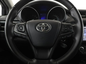 Toyota Avensis III Wagon Facelifting 2015 1.8 Valvematic 147KM 2017 Toyota Avensis automat navi klima auto kamera i, zdjęcie 20