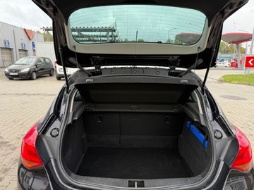 Opel Astra J Hatchback 5d 1.4 Turbo ECOTEC 140KM 2011 Opel Astra ZAMIEŃ swoje auto zostaw w rozliczeniu – Dowóz pod dom, zdjęcie 12