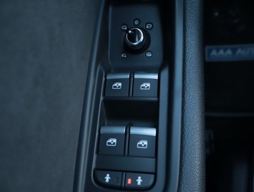 Audi A4 B9 Avant 2.0 TDI 190KM 2016 Audi A4 2.0 TDI, 1. Właściciel, 187 KM, Automat, zdjęcie 22