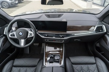 BMW X5 G05 SUV Facelifting 3.0 30d 298KM 2025 BMW X5 xDrive30d Dostępne od ręki!, zdjęcie 13