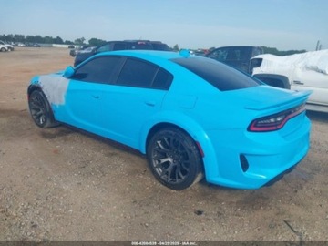 Dodge Charger VII 6.2 V8 717KM 2022 Dodge Charger 2022r., SRT HELLCAT WIDEBODY, od ubezpieczalni 6.2 Benzyna, zdjęcie 4