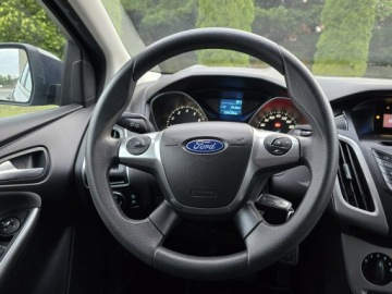 Ford Focus III Kombi 1.6 Duratec 125KM 2011 Ford Focus Mk3 1.6 Benzyna TI-VCT Trend 125KM, zdjęcie 32