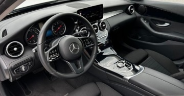 Mercedes Klasa C W205 Limuzyna Facelifting 1.6 C160 129KM 2019 Mercedes-Benz Klasa C SalonPL 9G Nawigacja Kamera LED Alufegi Czujniki Par, zdjęcie 1
