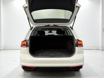 Volkswagen Passat B8 Variant Facelifting 2.0 TDI SCR 150KM 2020 Volkswagen Passat 2.0 TDI 150KM DSG, Salon Polska,, zdjęcie 10