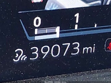 Cadillac Escalade III 2022 Cadillac Escalade Premium Luxury 2022 6.2l 6.2 Benzyna 420KM, zdjęcie 11