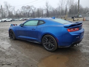Chevrolet Camaro VI 2017 Chevrolet Camaro 2017, 6.2L, ZL1, porysowany lakier, zdjęcie 1