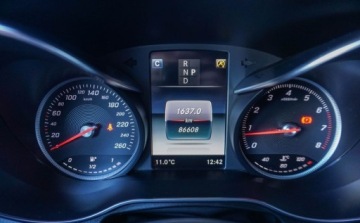 Mercedes GLC C253 SUV 2.0 250 211KM 2018 Mercedes-Benz GLC 4x4 2.0 Benzyna 211KM, zdjęcie 11