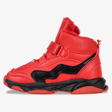 ДЕТСКАЯ СПОРТИВНАЯ ОБУВЬ НА ЛИПУЧКЕ, ИЗОЛИРОВАННАЯ ЛОДЫЖКА