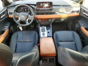 Mitsubishi Outlander III 2023 Mitsubishi Outlander SEL 2023 2.4l 2.4 Hybryda 248KM, zdjęcie 8