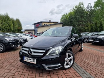 Mercedes Klasa B W246 Sports Tourer 200 BlueEFFICIENCY 156KM 2012 Mercedes B 200 1.6Benzyna Navi Kamera Grzane Fotel, zdjęcie 1