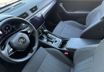 Skoda Superb III Kombi Plug-In Hybrid 1.4 TSI Plug-In-Hybrid 218KM 2022 Skoda Superb Style 1.4TSI Plug-In Hybrid 218KM Matrix WEBASTO Virtual ACC, zdjęcie 10