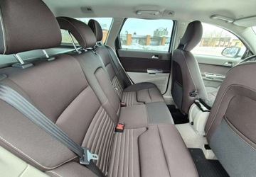 Volvo V50 1.6 DRIVe 109KM 2009 Volvo V50 Volvo V50 1.6D DRIVe Kinetic 1.6 Diesel 109KM, zdjęcie 21