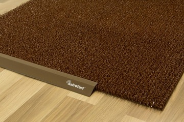 Профиль для коврика AstroTurf, коричневый, длина 0,91 м