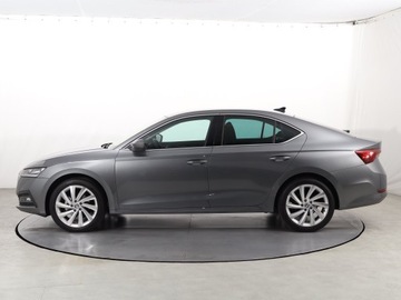Skoda Octavia IV Liftback 1.5 TSI EVO 150KM 2022 Skoda Octavia 1.5 TSI e-tec, Salon Polska, zdjęcie 2