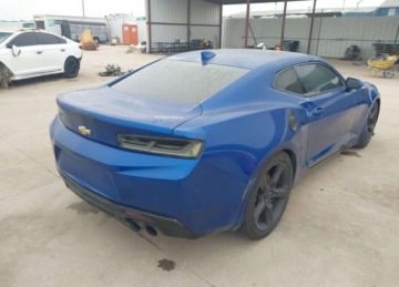 Chevrolet Camaro VI 2017 Chevrolet Camaro 2017r., 2ss, 6.2L, od ubezpieczalni 6.2 Benzyna 461KM, zdjęcie 4