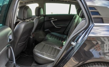 Opel Insignia I Sports Tourer 2.0 CDTI ECOTEC 160KM 2010 Opel Insignia 2,0CDTI (160KM) Automat Skory 2.0 Diesel 160KM, zdjęcie 7