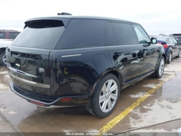 Land Rover Range Rover V 2022 Land Rover Range Rover p400 se, 2022r., 4x4, 3.0L 3.0 Benzyna 395KM, zdjęcie 2