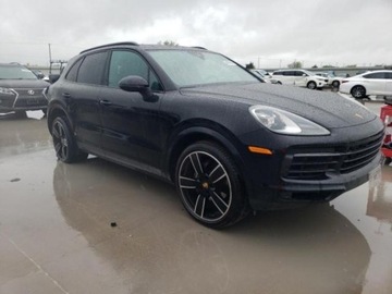 Porsche Cayenne III 2019 Porsche Cayenne 2019, 3.0L, 4x4, od ubezpieczalni, zdjęcie 3