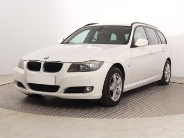 BMW Seria 3 E90-91-92-93 Touring E91 2.0 320d EfficientDynamics 163KM 2011 BMW 3 320 d, Navi, Xenon, Klima, Klimatronic, zdjęcie 1