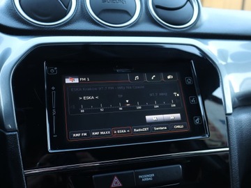 Suzuki Vitara III SUV 1.6 VVT 120KM 2015 Suzuki Vitara 1.6 VVT, Salon Polska, zdjęcie 11