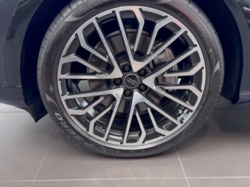 Audi Q5 II SUV Facelifting 2.0 40 TDI 204KM 2026 AUDI Q5 TDI quattro S line Suv 2.0 (204KM) 2026, zdjęcie 18