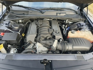 Dodge Challenger III 2016 Dodge Challenger 6.4 Hemi 392 Pełny SRT Brembo, zdjęcie 14