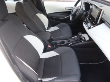 Toyota Corolla XII Hatchback 1.8 Hybrid 122KM 2020 Toyota Corolla 1.8 Hybrid, Salon Polska, zdjęcie 8