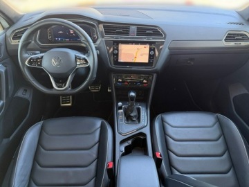 Volkswagen Tiguan II 2022 Volkswagen Tiguan R-LINE SKÓRA panorama ACC bl, zdjęcie 17