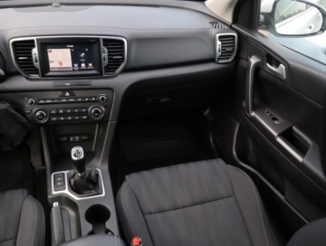 Kia Sportage IV SUV Facelifting 1.6 GDI 132KM 2018 Kia Sportage 1.6 GDI, Salon Polska, Serwis ASO, zdjęcie 7