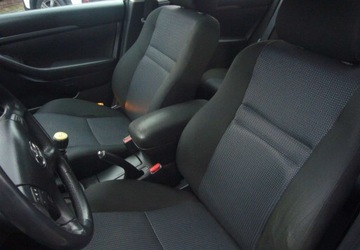 Toyota Avensis II Sedan 2.0 D-4D 126KM 2008 Toyota Avensis Toyota Avensis II Salon PL 2.0 Diesel 126KM, zdjęcie 11