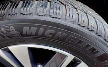 Peugeot 2008 I SUV Facelifting 1.2 PureTech 110KM 2018 Peugeot 2008 ALLURE Lift Ledy Navi Kamera Skrzynia AUTOMAT Zadbany 1.2, zdjęcie 31