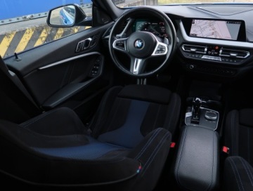 BMW Seria 2 G42-U06 M Gran Coupe 2.0 235i 306KM 2020 BMW 2 Gran Coupe M235i Gran Coupé, Salon Polska, zdjęcie 6