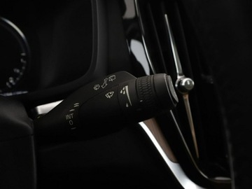Volvo V60 II  Kombi 2.0 T8 Twin Engine 390KM 2019 Volvo V60 GRATIS! Pakiet Serwisowy o wartości, zdjęcie 34