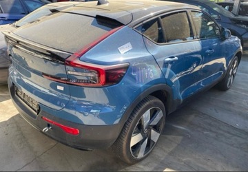 VOLVO C40 ZADNÍ VÍKO KUFRU NÁRAZNÍK SVĚTLO BLATNÍK 734