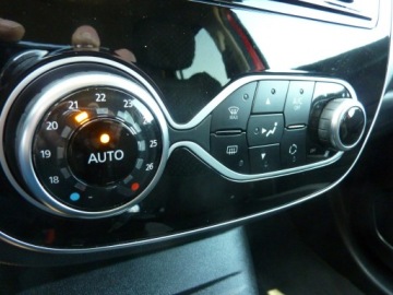 Renault Captur I Crossover ENERGY dCi  90KM 2017 Renault Captur X-Mod*1.5DCI 90Ps*Navi, zdjęcie 26