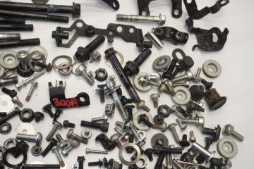 HONDA CB 750 HORNET 23- БОЛТЫ ВИНТЫ