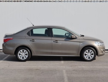 Citroen C-Elysee II Sedan 1.6 VTi 115KM 2015 Citroen C-Elysee 1.6 VTi, Salon Polska, zdjęcie 5