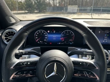 Mercedes GLB SUV 1.3 200 163KM 2023 Mercedes-Benz GLB 200 AMG / Keyless-GO / Multibeam, zdjęcie 13