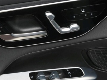 Mercedes GLC C254/X254 2025 GLC Coupe 300 e 4-Matic AMG Line 2.0 (360KM) 2025, zdjęcie 11