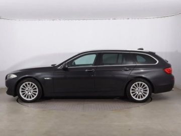 BMW Seria 5 F10-F11 Touring 520d 184KM 2013 BMW 5 520d, 181 KM, Skóra, Navi, Xenon, Bi-Xenon, zdjęcie 2