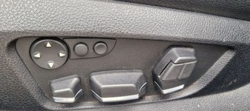BMW Seria 7 F01 Sedan 750i 407KM 2009 BMW Seria 7 F01 408KM LED Xenon Navi Tempomat Skora 4.4 Benzyna 407KM, zdjęcie 12