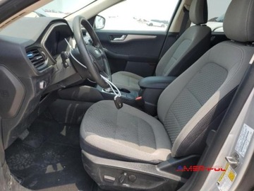 Ford Kuga III 2020 Ford Kuga 2020 r., 1,5L ESCAPE SE 1.5 Benzyna 181KM, zdjęcie 6