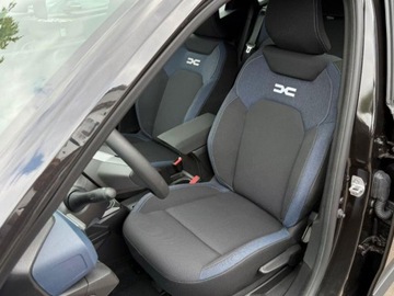 Dacia Duster II SUV Facelifting 1.0 TCe ECO-G 100KM 2025 Od ręki - Expression LPG 1.0 TCe 100KM, zdjęcie 4
