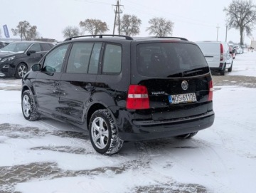 Volkswagen Touran I 1.6 102KM 2004 Volkswagen Touran Navi Alu Tempomat Serwis Gwarancja 1.6 BenzynaLPG 102KM, zdjęcie 10